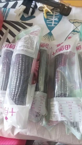 Click to view full screen Shiyue Daotian Glutinous Sticky Corn 十月稻田糯玉米 photo review
